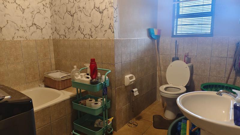 2 Bedroom Property for Sale in Potchefstroom North West